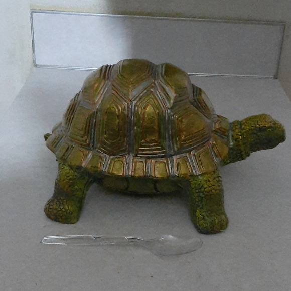 Out side decor or inside - Picture 1 of 2